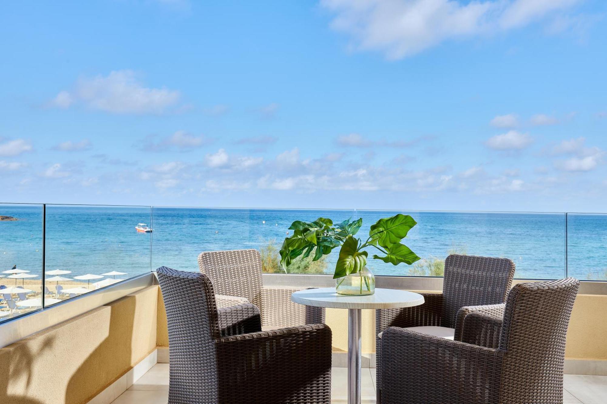 Sirens Beach & Village Malia  Luaran gambar