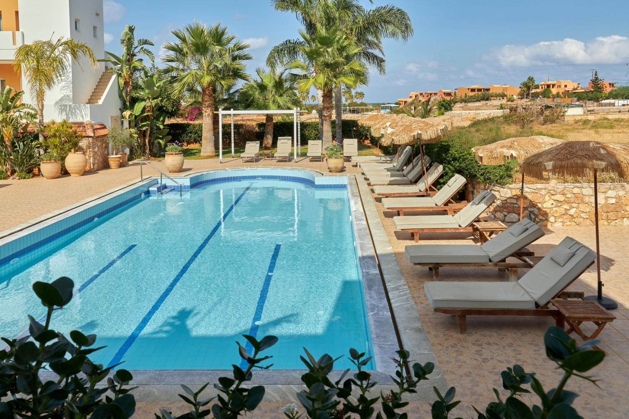 Sirens Beach & Village Malia  Luaran gambar